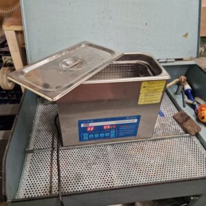 Ultrasonic cleaner